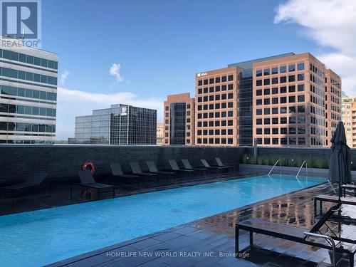 905 - 50 Charles Street E, Toronto, ON - Outdoor