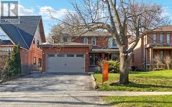 28A WESTWOOD LANE  Richmond Hill, ON L4C 6X9