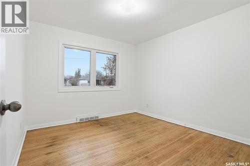 1222 10Th Street E, Saskatoon, SK - Indoor Photo Showing Other Room