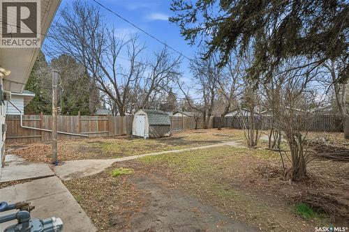1222 10Th Street E, Saskatoon, SK - Outdoor