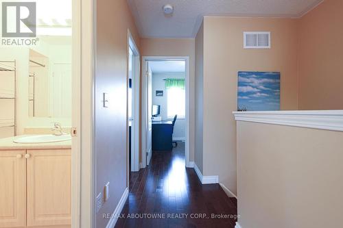 327 - 3030 Breakwater Court, Mississauga, ON - Indoor