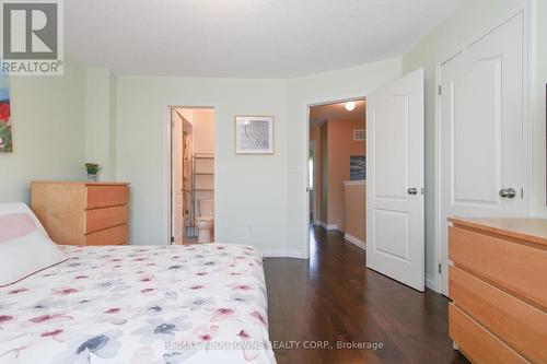 327 - 3030 Breakwater Court, Mississauga, ON - Indoor Photo Showing Bedroom