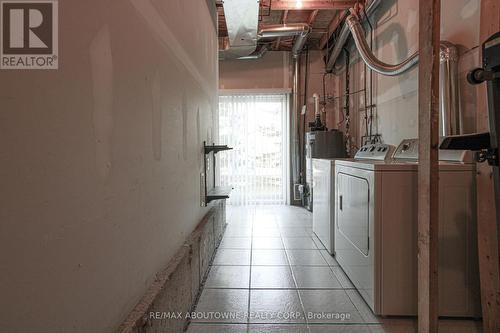 327 - 3030 Breakwater Court, Mississauga, ON - Indoor Photo Showing Laundry Room