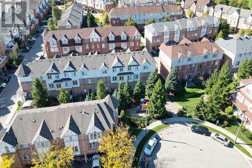 327 - 3030 Breakwater Court, Mississauga, ON - Outdoor