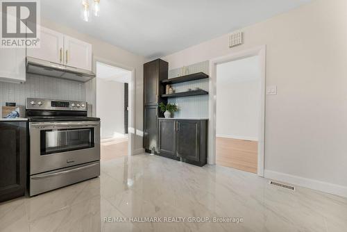 942 Elsett Drive, Ottawa, ON - Indoor Photo Showing Kitchen