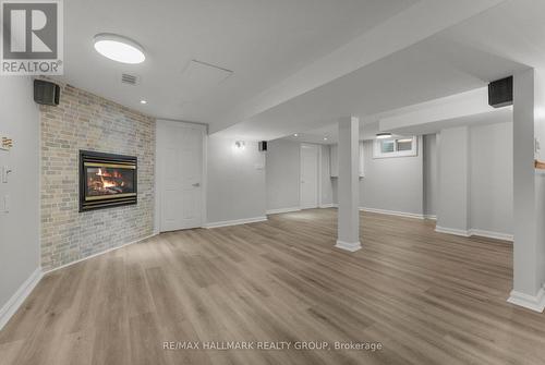 942 Elsett Drive, Ottawa, ON - Indoor With Fireplace