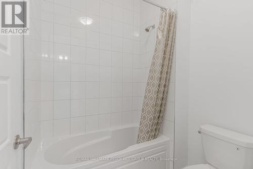 61 Ennerdale Street, Barrie, ON - Indoor Photo Showing Bathroom
