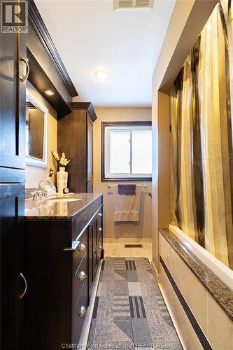 151 Baldoon Road, Chatham, ON - Indoor