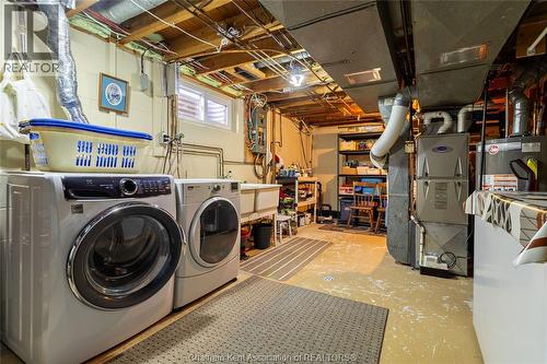 151 Baldoon Road, Chatham, ON - Indoor Photo Showing Laundry Room