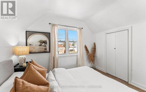 4 Lapp Street, Toronto, ON - Indoor Photo Showing Bedroom