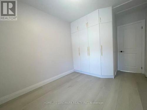 Upper - 544 Indian Road, Toronto, ON - Indoor Photo Showing Other Room