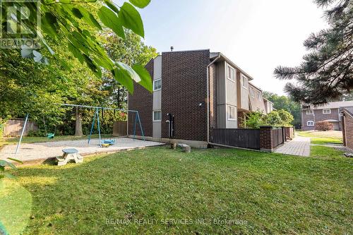 Unit 3 - 1306 Guelph Line, Burlington, ON - Outdoor