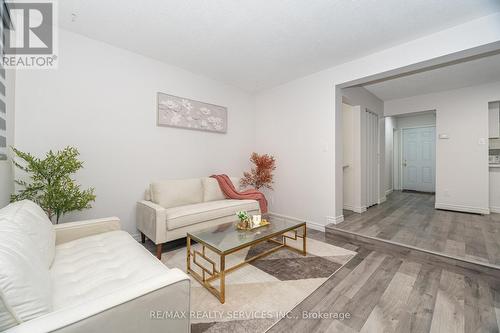Unit 3 - 1306 Guelph Line, Burlington, ON - Indoor Photo Showing Living Room