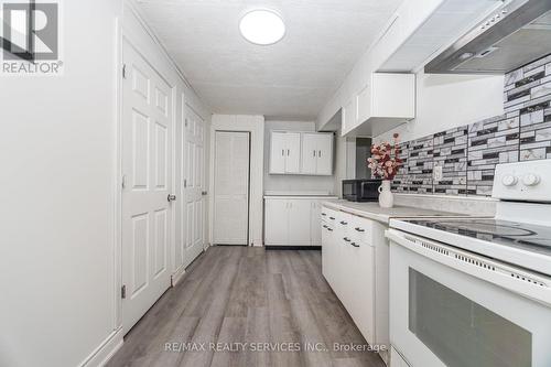Unit 3 - 1306 Guelph Line, Burlington, ON - Indoor Photo Showing Kitchen