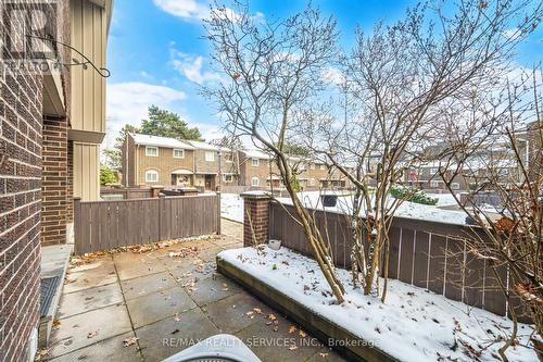 Unit 3 - 1306 Guelph Line, Burlington, ON - Outdoor