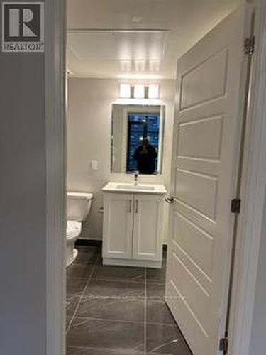 603 - 1415 Dundas Street E, Oakville, ON - Indoor