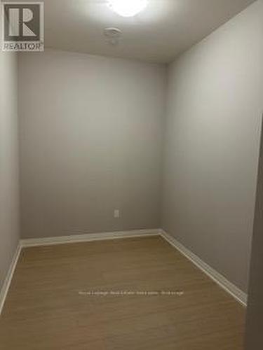 603 - 1415 Dundas Street E, Oakville, ON - Indoor Photo Showing Other Room