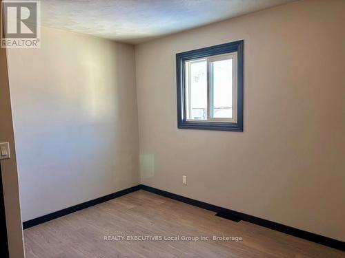 589 Douglas Street, North Bay (Central), ON - Indoor Photo Showing Other Room