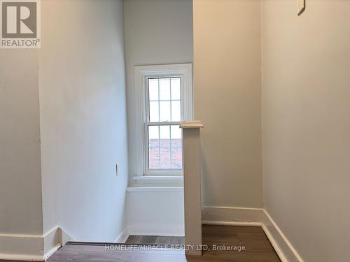 5672 Drummond Road, Niagara Falls, ON - Indoor Photo Showing Other Room