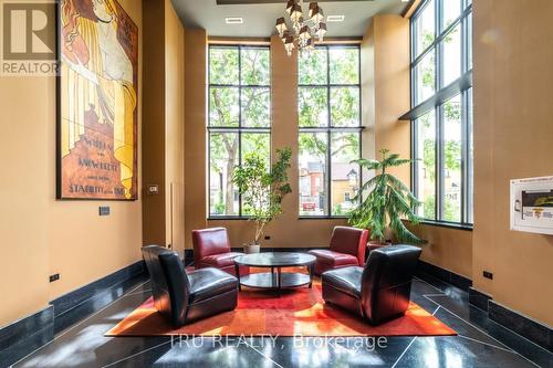 807 - 245 Kent Street, Ottawa, ON - Indoor