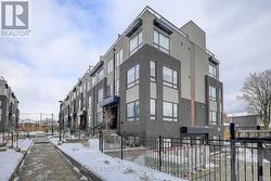 202 - 1100 BRIAR HILL AVENUE  Toronto, ON M6B 1M7