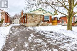 MAIN - 456 EAST 13TH STREET  Hamilton, ON L4A 3A6