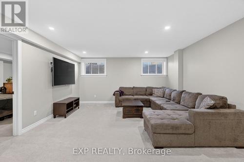 1375 Monarch Drive, Kingston (City Northwest), ON - Indoor