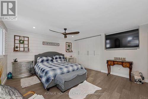 7028 Shadow Ridge Drive, Ottawa, ON - Indoor Photo Showing Bedroom