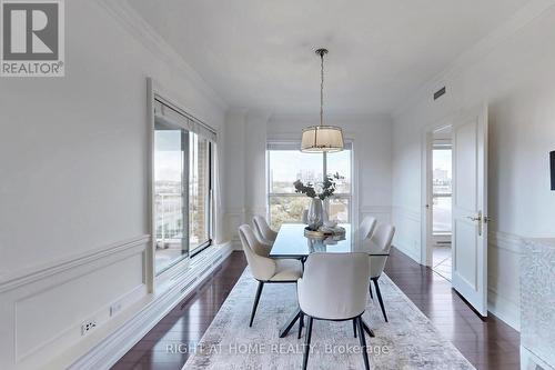 1201 - 38 Avenue Road, Toronto, ON - Indoor Photo Showing Dining Room
