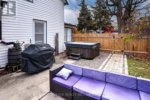 204 King Street W, Gananoque, ON - Outdoor With Exterior