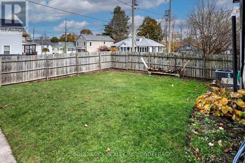 204 King Street W, Gananoque, ON - Outdoor
