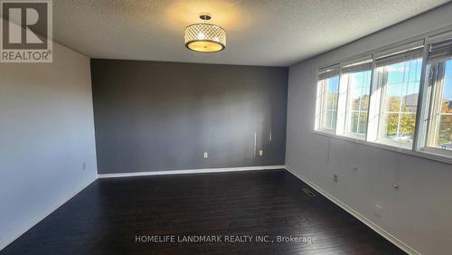 48 Painted Rock Avenue, Richmond Hill, ON - Indoor Photo Showing Other Room
