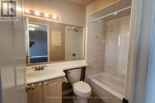 48 Painted Rock Avenue, Richmond Hill, ON - Indoor Photo Showing Bathroom