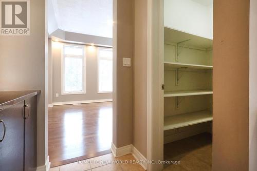 2Nd Master Bedroom - 41 Pulpwood Cres Crescent, Richmond Hill, ON - Indoor