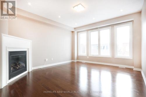 2Nd Master Bedroom - 41 Pulpwood Cres Crescent, Richmond Hill, ON - Indoor Photo Showing Other Room With Fireplace