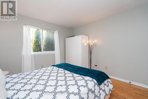 1713 - 1478 Pilgrims Way, Oakville, ON - Indoor Photo Showing Bedroom