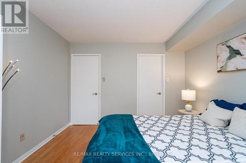 1713 - 1478 Pilgrims Way, Oakville, ON - Indoor Photo Showing Bedroom