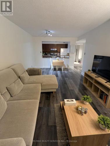1003 - 50 Eglinton Avenue W, Mississauga, ON - Indoor Photo Showing Living Room