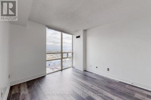 1003 - 50 Eglinton Avenue W, Mississauga, ON - Indoor Photo Showing Other Room