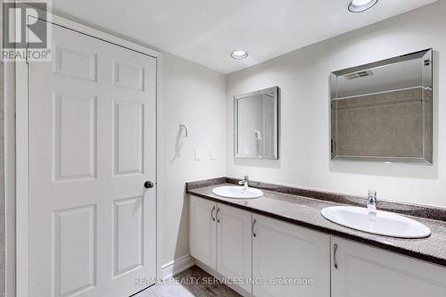1003 - 50 Eglinton Avenue W, Mississauga, ON - Indoor Photo Showing Bathroom
