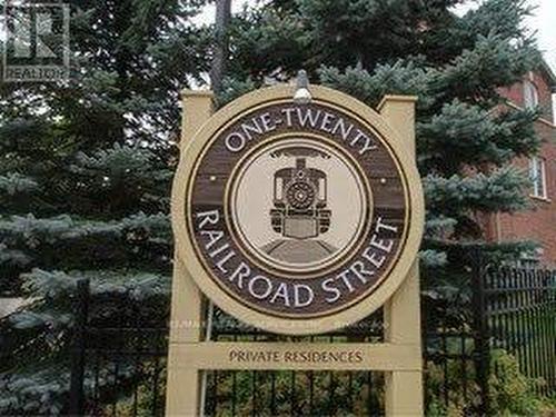 33 - 120 Railroad Street, Brampton, ON - 