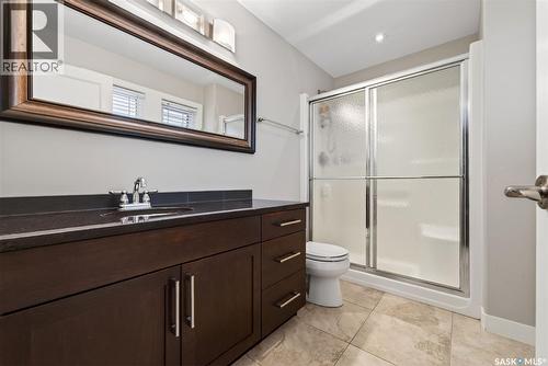 6112 Koep Avenue, Regina, SK - Indoor Photo Showing Bathroom