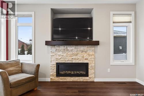 6112 Koep Avenue, Regina, SK - Indoor Photo Showing Living Room With Fireplace