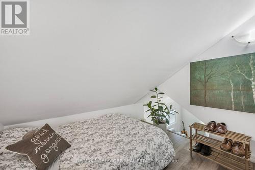 742 9Th Line, Innisfil, ON - Indoor Photo Showing Bedroom