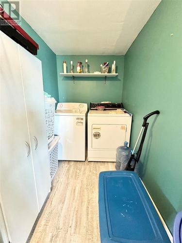 16 B Brown'S Road, Joe Batts Arm, NL - Indoor Photo Showing Laundry Room