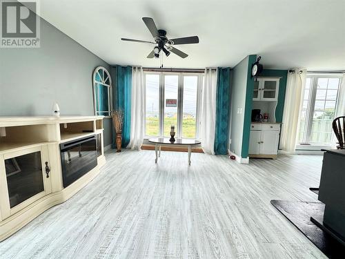 16 B Brown'S Road, Joe Batts Arm, NL - Indoor