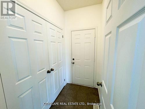 Mudroom - 7646 Goldenrod Trail, Niagara Falls, ON - Indoor Photo Showing Other Room