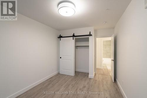 1008 - 15 Glebe Street, Cambridge, ON - Indoor Photo Showing Other Room