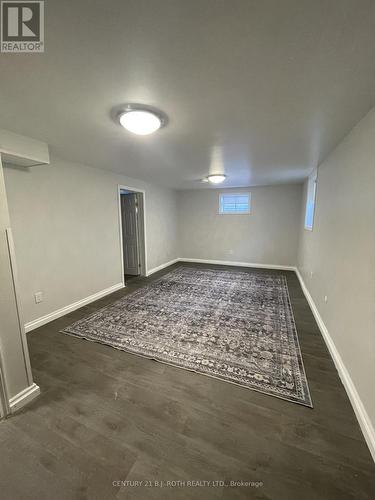 8 Daphne Crescent, Barrie, ON - Indoor