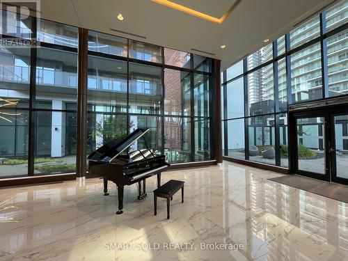 1612 - 85 Mcmahon Drive, Toronto, ON - Indoor Photo Showing Other Room